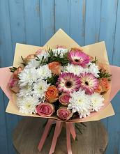 Букет цветов из:  Розы, Герберы и Хризантемы в Михнево