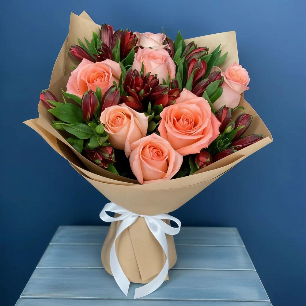 Букет цветов из: Розы и Альстромерии в Михнево