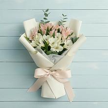 Букет цветов из:  Альстромерии #REPLACE_PRED# Михнево