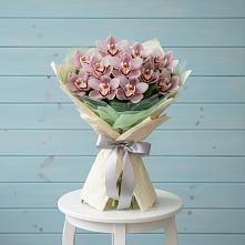 Букет цветов из:  Орхидеи и Розы #REPLACE_PRED# Михнево