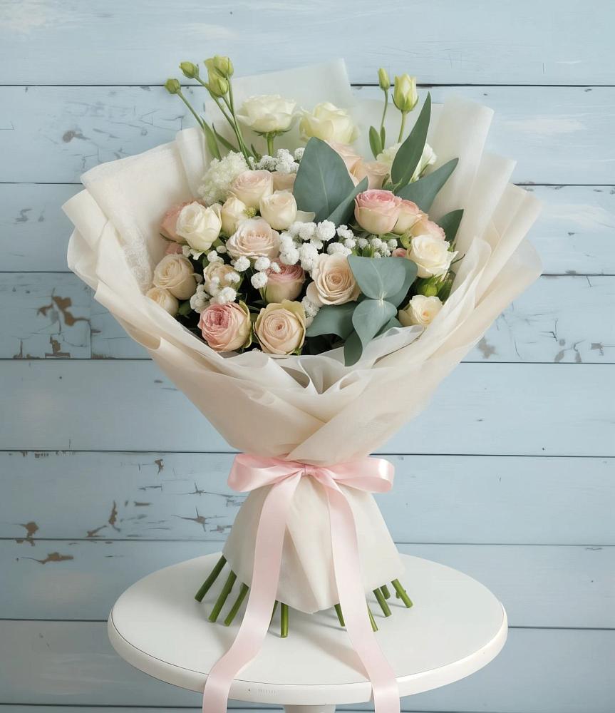 Букет цветов из: Розы и Лизиантусы в Михнево