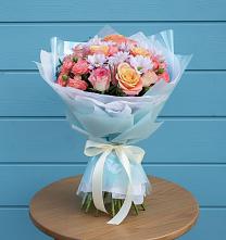 Букет цветов из:  Хризантемы и Розы в Михнево