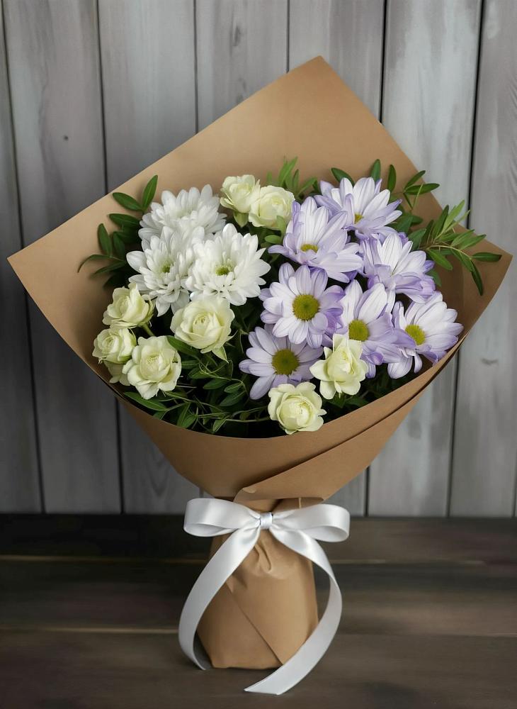 Букет цветов из: Хризантемы и Розы в Михнево